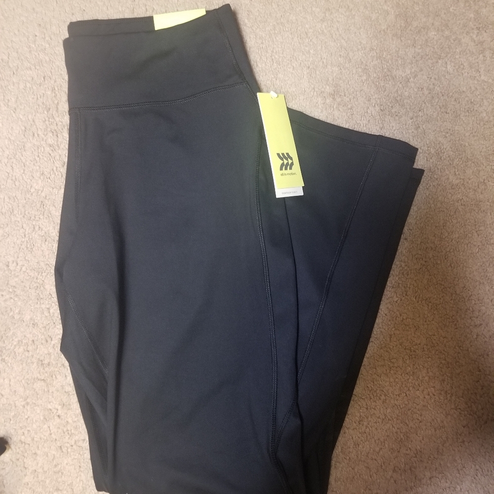 NWT All in Motion Workout Pants Size Large